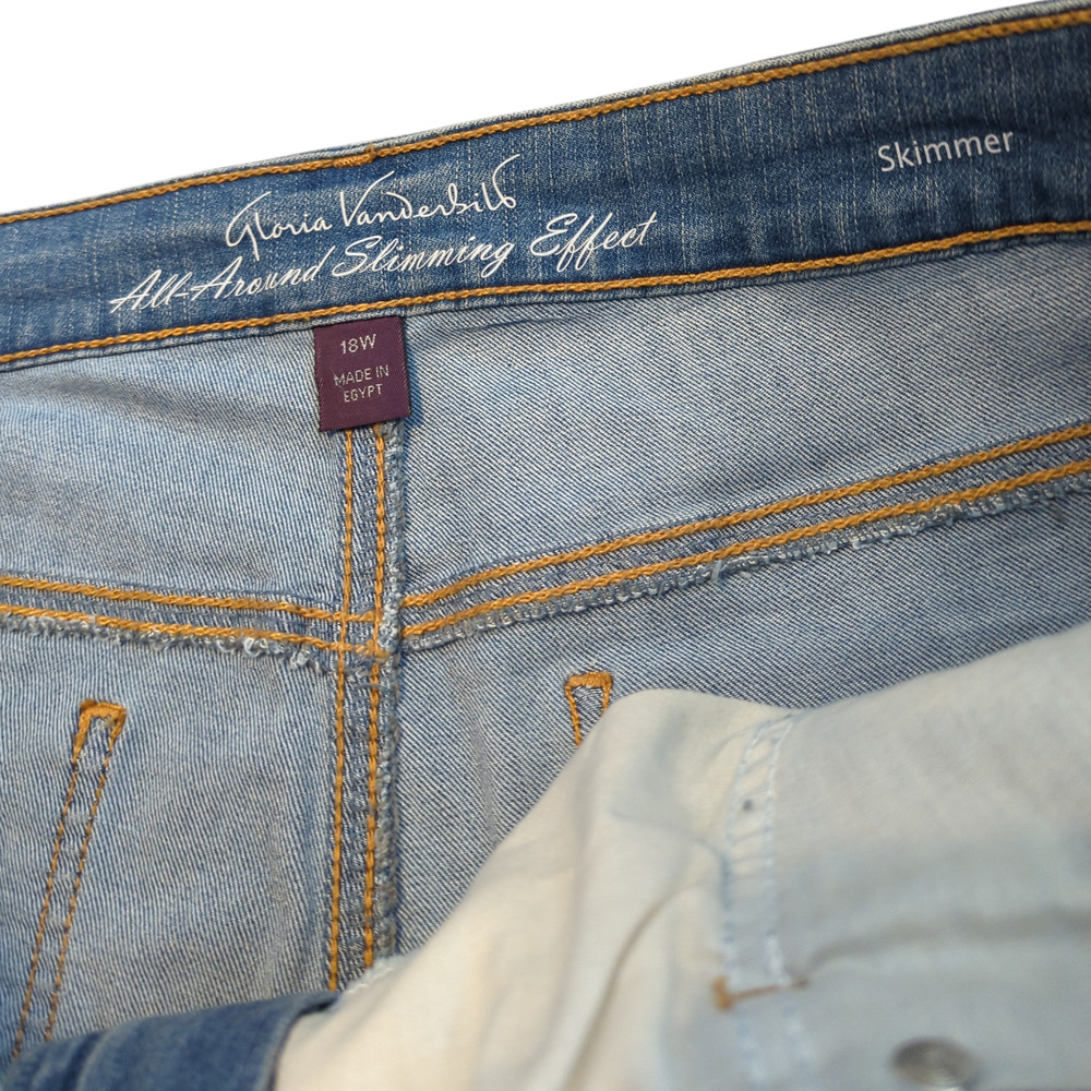 Gloria Vanderbilt 18W Women's Kaia Skimmer Denim Jean Capris NEW Plus Casual - Picture 6 of 9